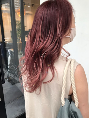 ピンクカラー　ロングレイヤー