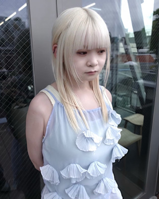 ホワイトカラー　ケアブリーチ　ブリーチカラー　表参道/原宿