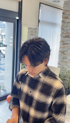 抜け感◎ニュアンスセンターパート