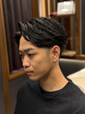 メンズ　シチサン　毛流れ　バーバー