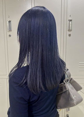 透明感×ツヤ感◎大人っぽネイビーブルー/ブリーチ