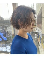 ハンサムショート/前髪なしショート×抜け感フェザーパーマ