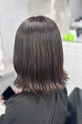 ナチュラル艶ストレートボブ