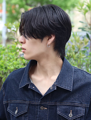 ニュアンスパーマ　毛流れ　センターパート