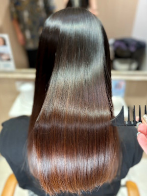 ヘアメディカルサロン新宿×スタイル