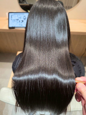 ヘアメディカルサロン新宿×スタイル