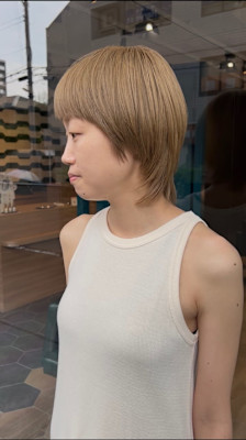 ブロンドマッシュウルフ