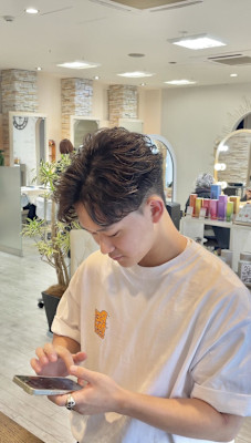 清潔感のある大人フェザーパーマ