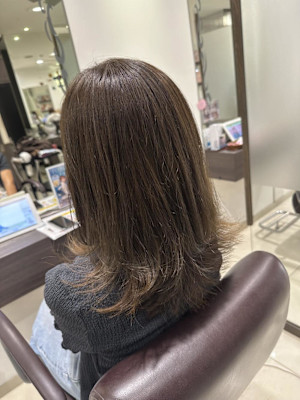 ブリーチなしオリーブベージュ