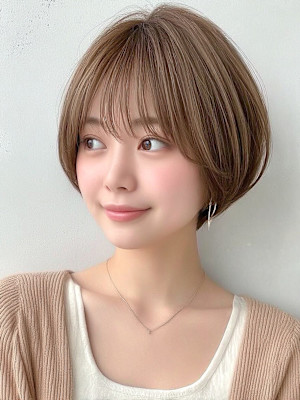 ショート ボブ ひし形ショート アッシュ ベージュ 透明感 