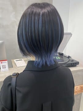 【アンブレラウルフ】ウルフカット ハイトーン