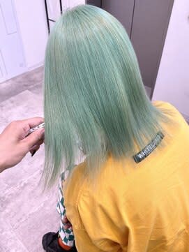 【ミントグリーン】ブリーチ ハイトーン