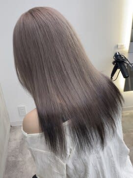 【毛先カラー】ハイトーン ブリーチ ホワイトカラー