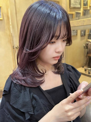 ミディアムレイヤーカット/バーガンディ/シャギーカット