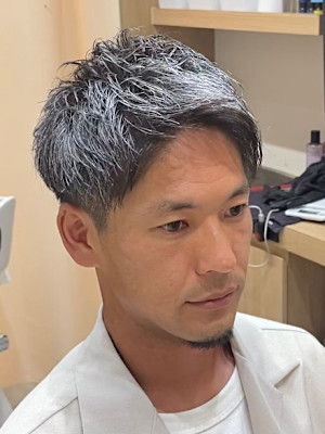 オーダー多数！圧倒的人気の束感ツーブロックヘア	