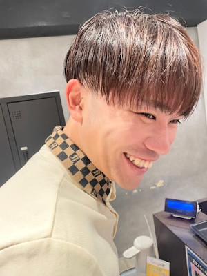 メンズ２ブロラウンドマッシュ