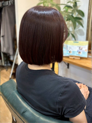 切りっぱなしボブ 艶髪 髪質改善 ブラウンベージュ 20代