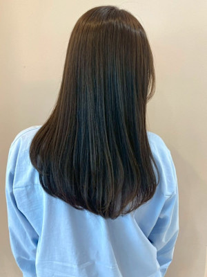 顔周りカット グレージュカラー 透明感カラー ストレート