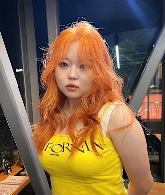 オレンジカラー　ケアブリーチ　ハイトーン　表参道/原宿