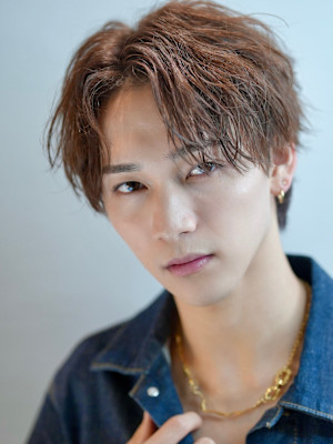 ツイストスパイラル　センターパート