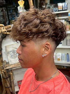 スペインカール 本厚木フェード 本厚木バーバー