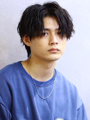 緩めツイストスパイラル　センターパート