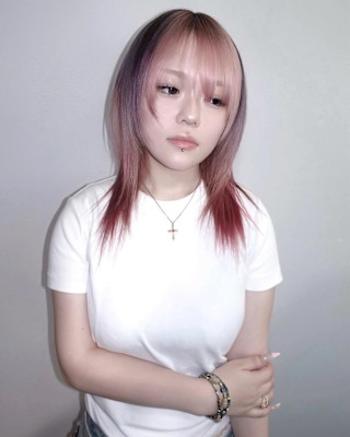 セクションカラー　ケアブリーチ　ブリーチカラー　表参道/原宿