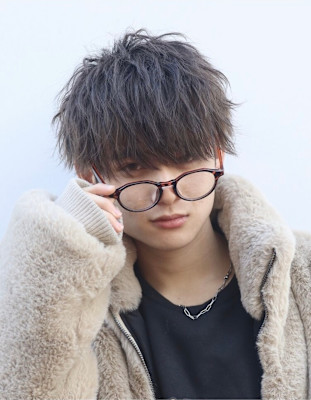 ツイストスパイラル　マッシュ　メンズショート