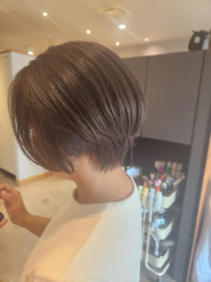 ショート　ラベンダーグレージュ