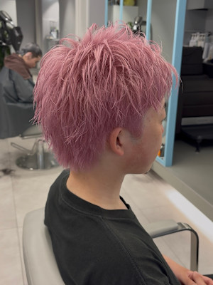 スパイキーショートヘア