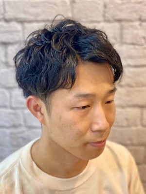 アップバングショート