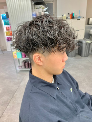 Genie -メンズカット & メンズパーマ 本厚木