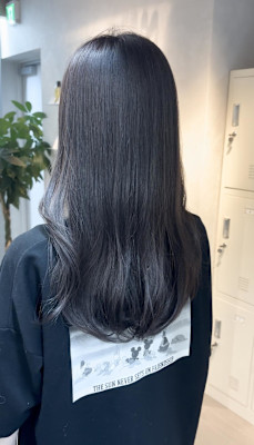 ナチュラルストレート×アッシュグレージュ