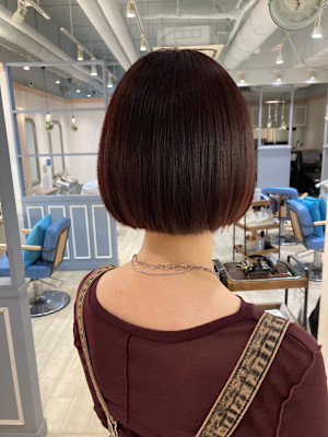 ワインレッド秋トレンドカラーミニボブ赤羽美容院