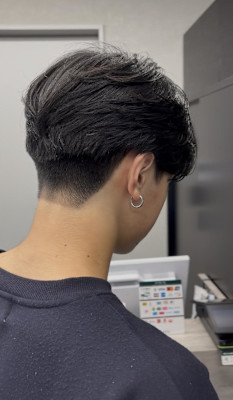 【メンズ人気No.1】ナチュラルセンターパート