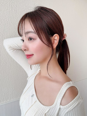 結んでもかわいいくびれセミロング × ミルクティベージュ