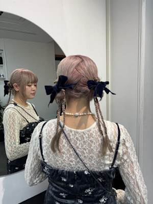 ツインヘアアレンジ/リボンヘア/三つ編みヘア/編み下ろしヘア