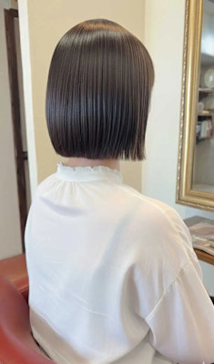 切りっぱなしボブ