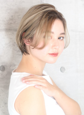 ショート・ボブ/白髪ぼかし/ハイライト/絶壁解消/40代