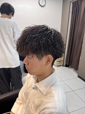 ツイストスパイラルパーマ　縦落ちパーマ　縦落ちスパイラル