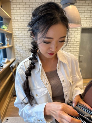 大人っぽく見せるナチュラル編みおろし【三軒茶屋】