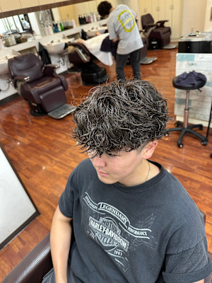 シャドウパーマ