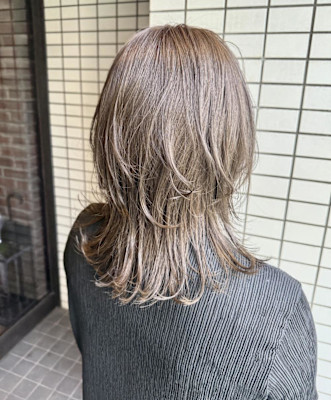 ミディアムレイヤーカット