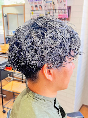 無造作カール×ツーブロックマッシュ