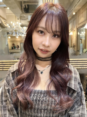 バーガンディ/ミディアムレイヤーカット/チョコレートブラウン