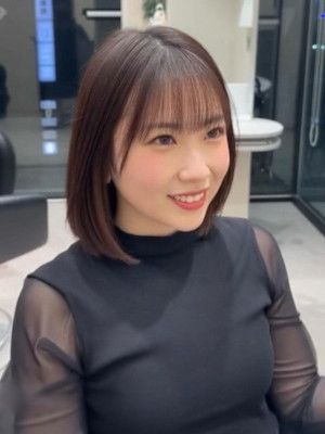 三 お手入れ簡単ボブ 三