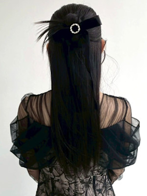 ヘアセット お呼ばれヘア 結婚式　ハーフアップ 20代 