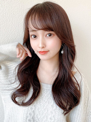 小顔に見える前髪！くびれレイヤー × オリーブグレージュ