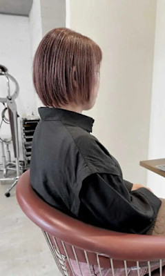 コーラルピンクブラウン