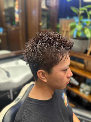 スパイキーショート